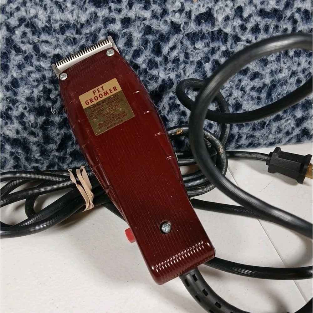 Vintage Oster Pet Groomer Clipper Burgundy Black 151-04A Made In USA